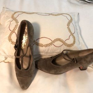 Ferraragamo suede shoes, perfect condition!